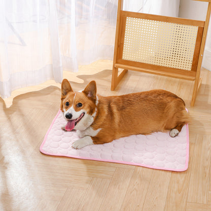 Dog silk cooling mat
